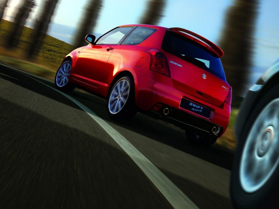  Suzuki Swift Sport 2005 года  (фото 16 из 20)